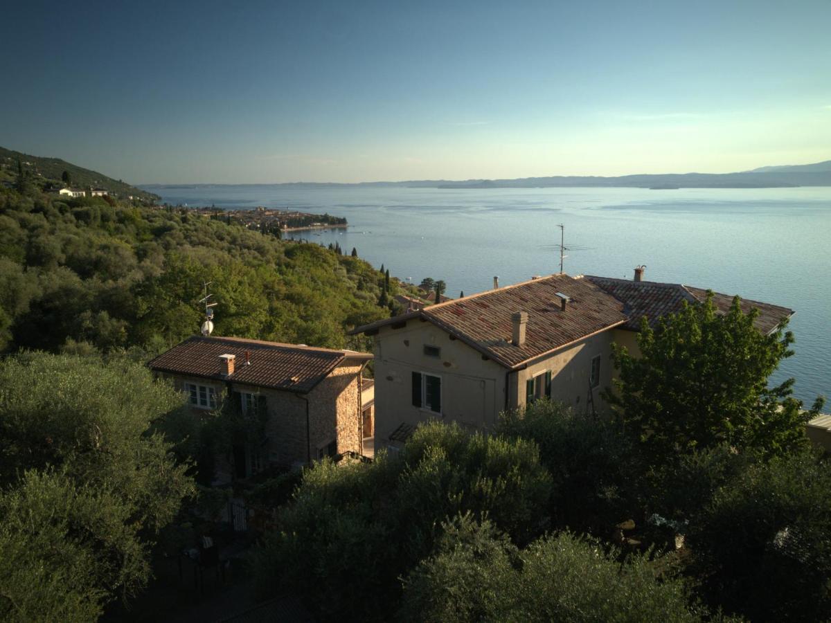 Rustico Alle Fornare Torri Del Benaco Luaran gambar